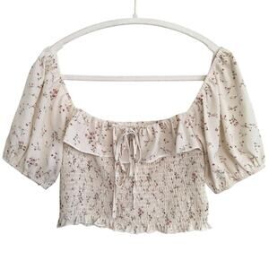Cream milkmaid cottagecore top sz  M Floral, ruche puff slv Coquette romantic